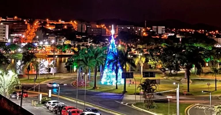 Natal 2025 em Bragança Paulista com Vila Noel e iluminação especial